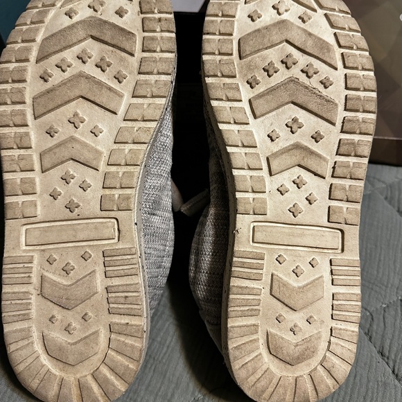 Ocean + Coast, Men's Gray Casual Shoes, Sz 8 - Picture 6 of 7